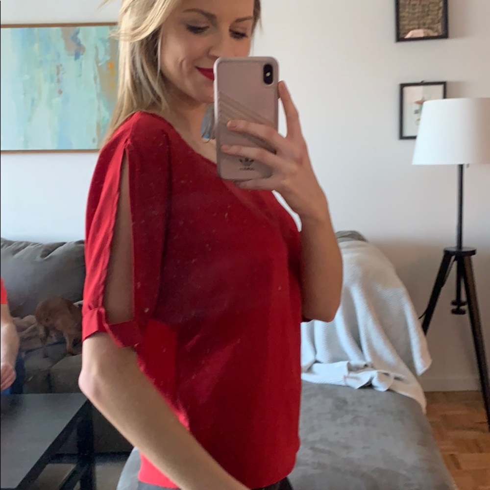 Cut-Out Red Top - Picture 2 of 3